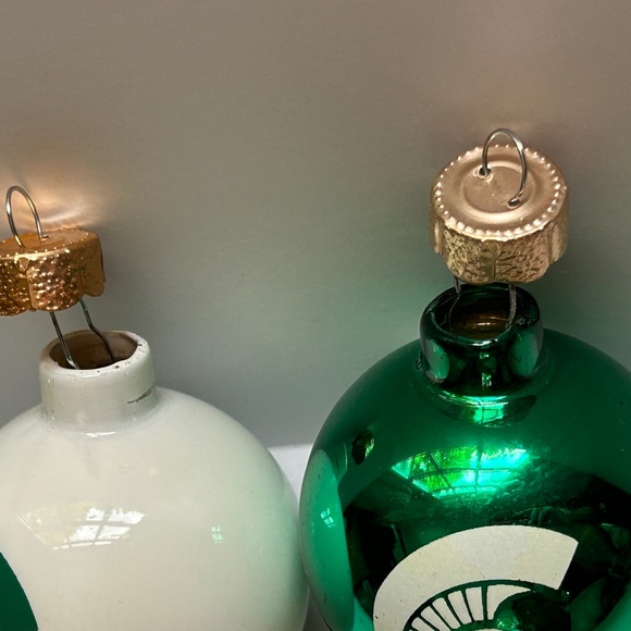 3 MICHIGAN STATE SPARTANS CHRISTMAS BALL ORNAMENTS - Picture 3 of 4